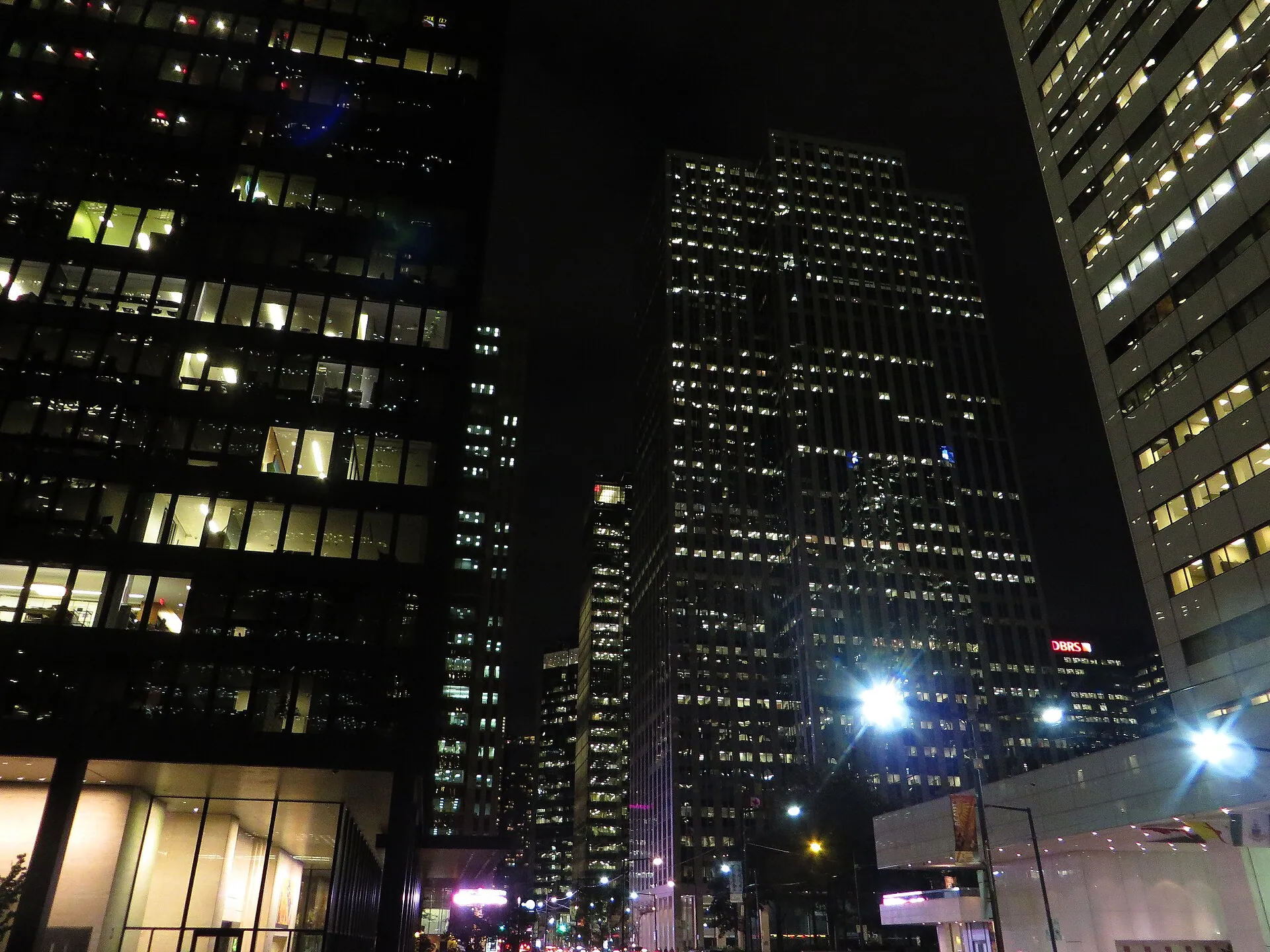 The Exchange Tower in Toronto, home of the Toronto Stock Exchange.